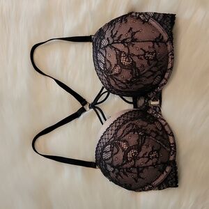 Victoria Secret Bombshell Lace Frontal Enclosure Bra 32C